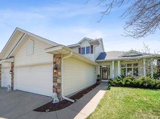 2374 Thrush St, Shakopee, MN 55379