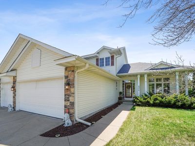 2374 Thrush St, Shakopee, MN, 55379