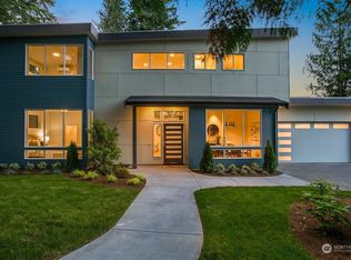 1224 NE 130th St, Seattle, WA 98125