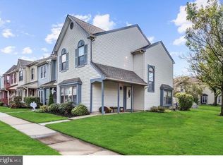 124 Crown Prince Dr, Marlton, NJ 08053