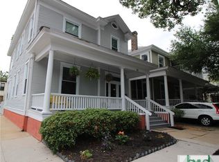 23 E 38th St, Savannah, GA 31401