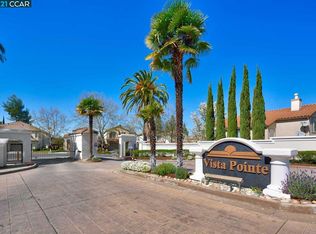 902 Vista Pointe Dr, San Ramon, CA 94582