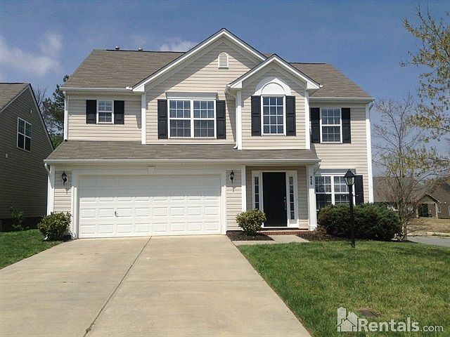 1st image of 927 Marthas View Dr