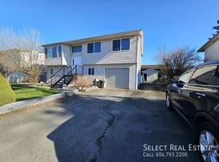 9002 Ashwell Rd, Chilliwack, BC V2P6W4