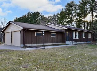 S2859 Elm St, Fountain City, WI 54629