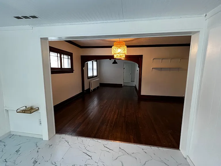 1334 Lafond Ave — Photo 13