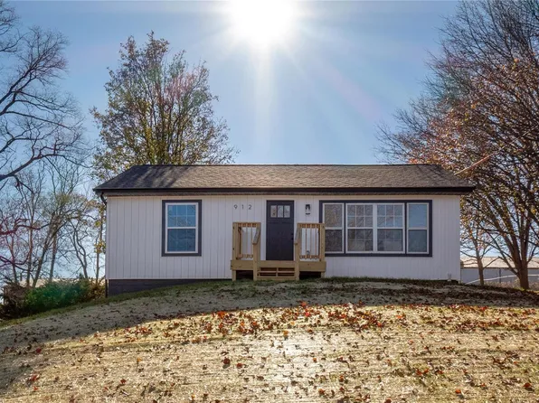 912 Guenzler Dr, Imperial, MO 63052