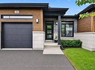 143 Saint Malo Pl, Russell, ON K0A1W0