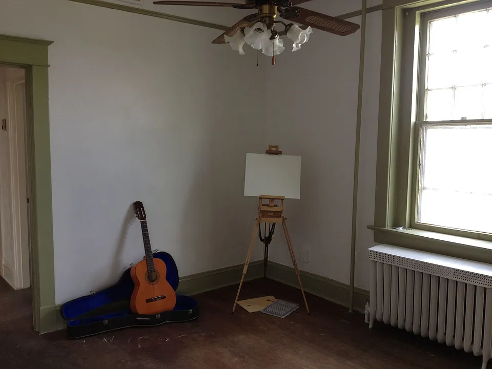Front Room Apt 2