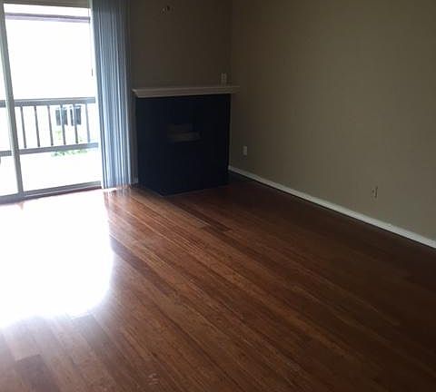 3rd image of 12654 SW Karen St #26