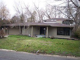 1st image of 4260 Holloway Dr