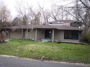 4260 Holloway Dr, Holladay, UT 84124
