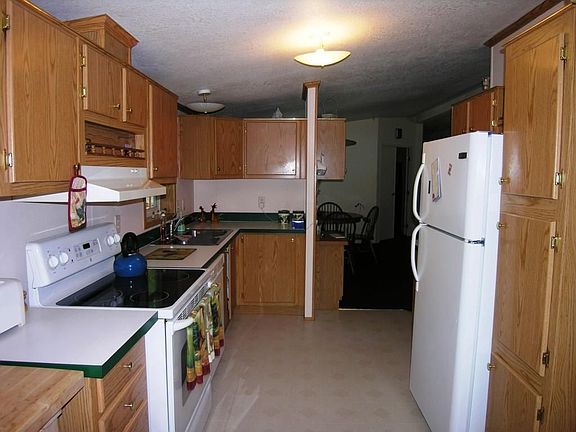 5th image of 5325 95th Ave NE
