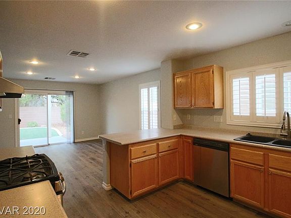 5th image of 10799 Passion Vine Ct