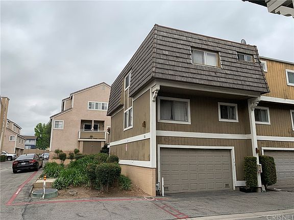 4th image of 1959 Glenoaks Blvd Unit 142