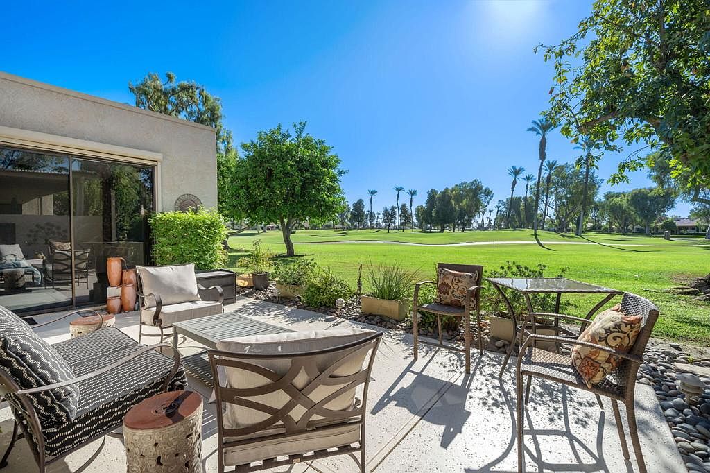 911 Inverness Dr — Mission Hills Country Club