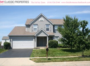 456 Crestmoore Dr, Groveport, OH