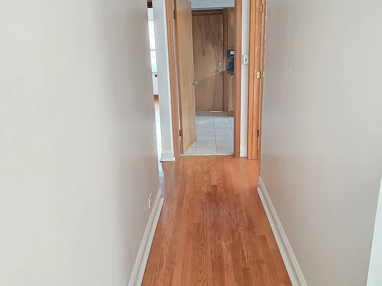5113 N Mango Ave #2 — Photo 2