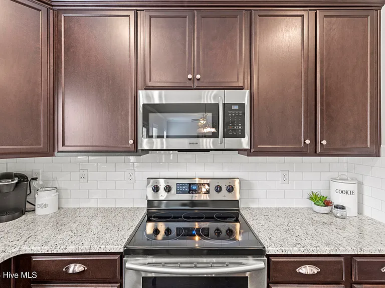 208 Torrey Pine Trl — Photo 18