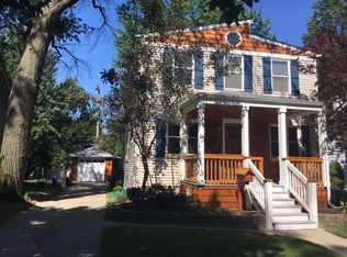 701 Hilldale Dr, Royal Oak, MI 48067