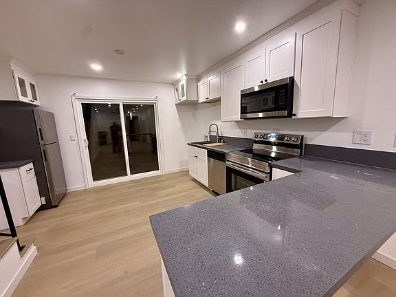 2nd image of 7988 Camino Jonata