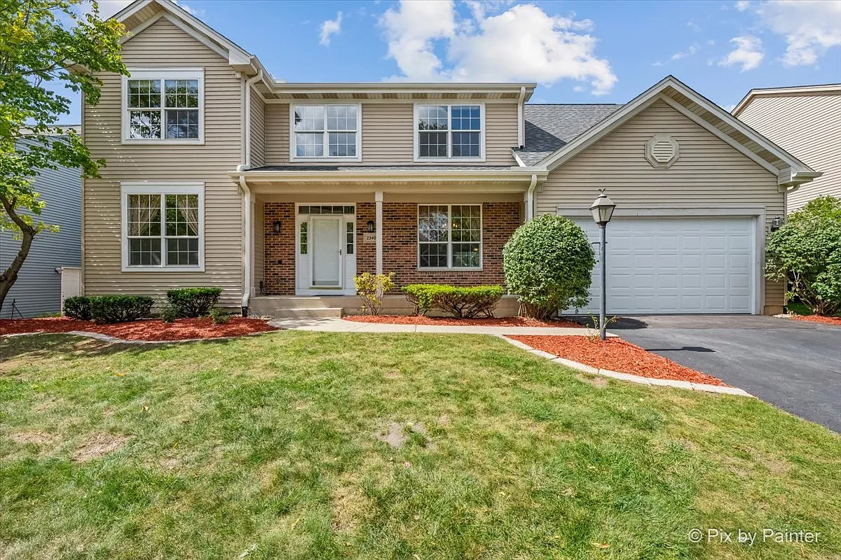 5 bed, 3.5 bath, 2810 sqft, $3,700 — Photo 1