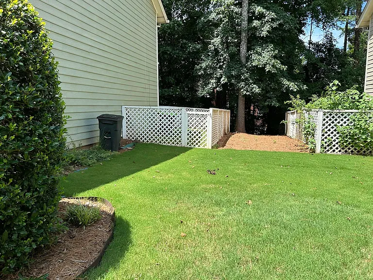 239 Peachtree Hollow Ct — Photo 11