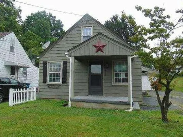 495 Spring St, Struthers, OH 44471