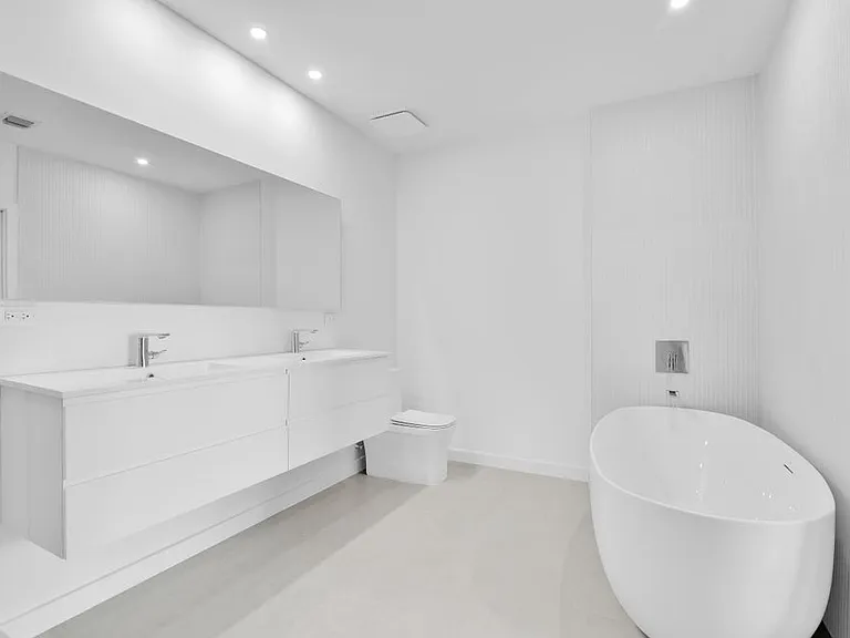 300 S Australian Ave #125 — Photo 14