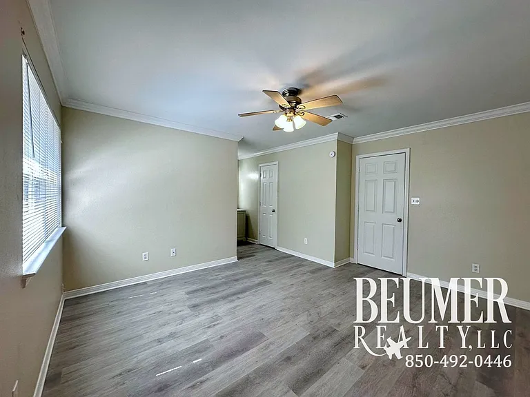 5292 Balfour Pl — Photo 11