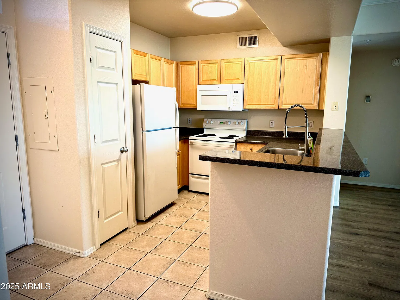2 bed, 2.0 bath, 1149 sqft, $1,850 — Photo 1