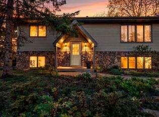 28508 Jocelyn Ave, Chisago City, MN 55013