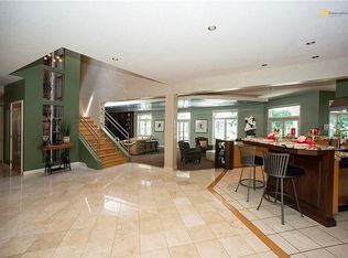 1800 SW Fountain Dr, Lees Summit, MO 64081