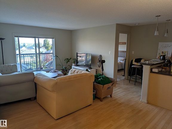 4th image of 646 McAllister Loop SW #417