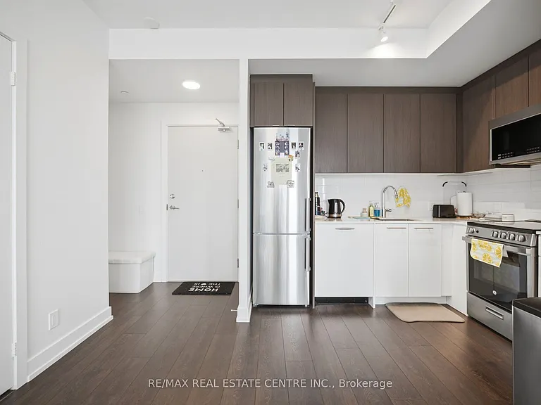 225 Veterans Dr #607 — Photo 13