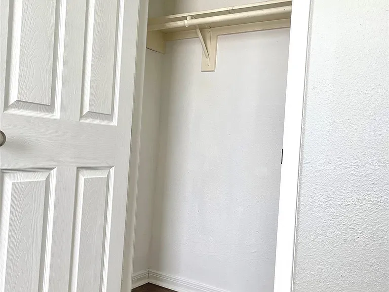 2618 Rosalee St — Photo 11
