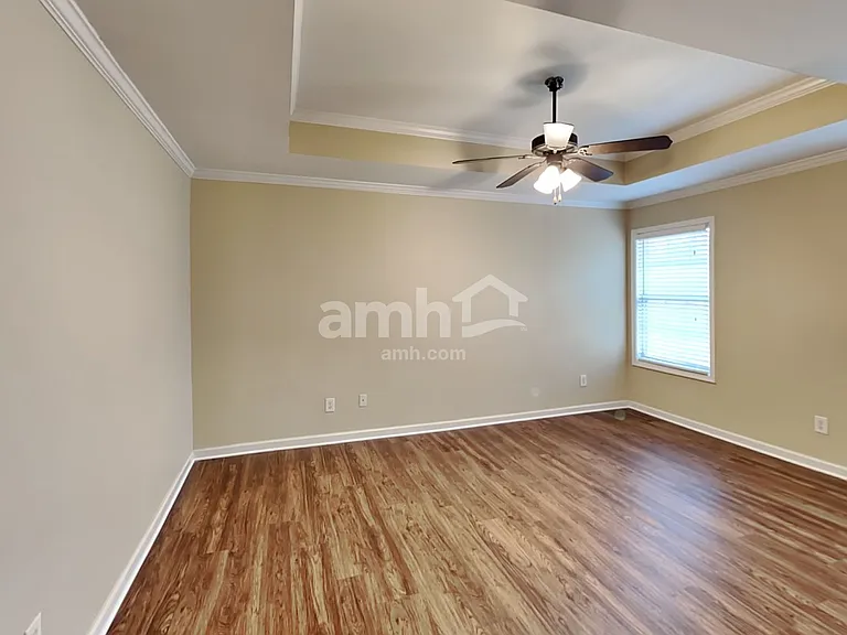 1954 Firelight Ln — Photo 8