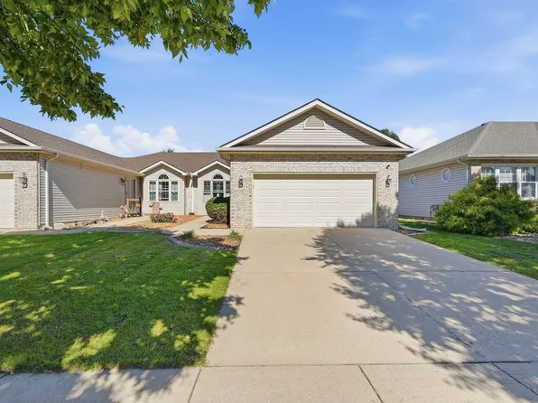 1419 Coral Bell Dr, Joliet, IL 60435