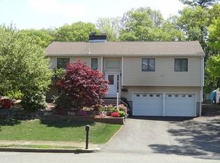 7 Collette Rd, Wakefield, MA 01880