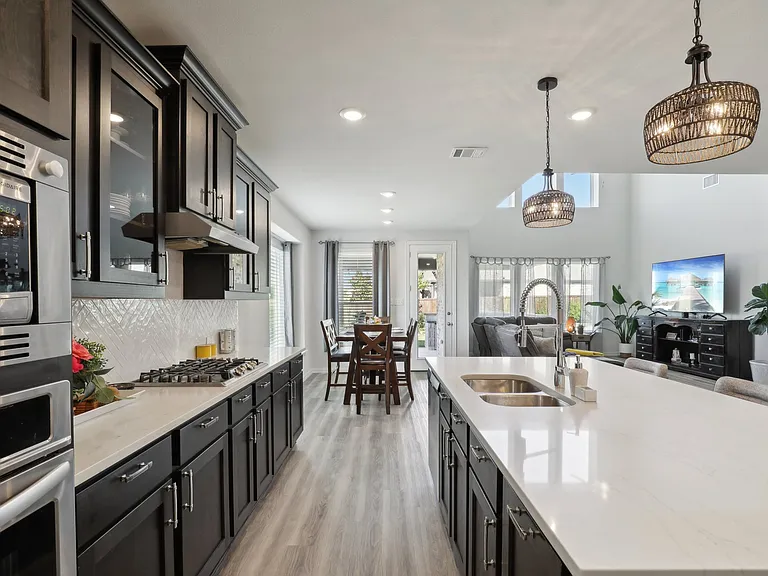 2804 Fireside Ln — Photo 15