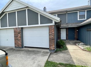 1102 Pine Ct APT B, Warrensburg, MO 64093