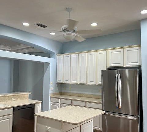 5th image of 8685 Villanova Dr #101