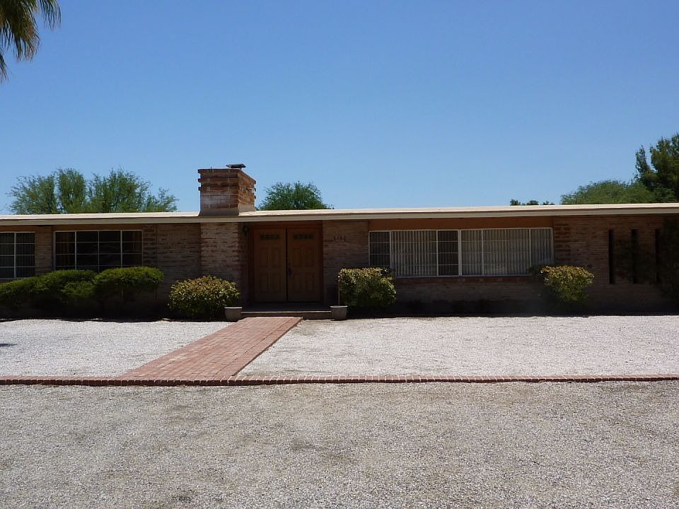 1st image of 6160 E Miramar Dr
