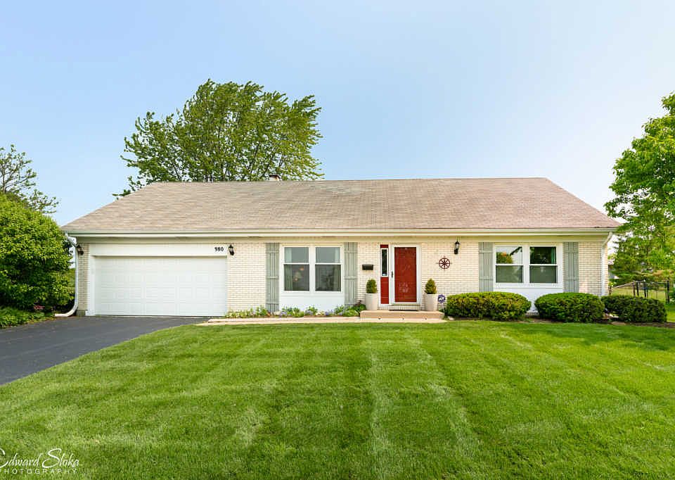 1st image of 980 Norman Dr