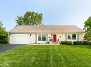 980 Norman Dr, Hoffman Estates, IL 60192