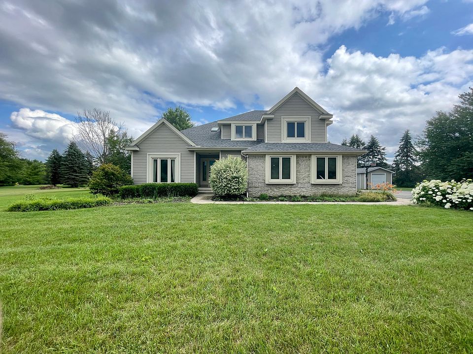 1st image of 8961 Starfield Ct