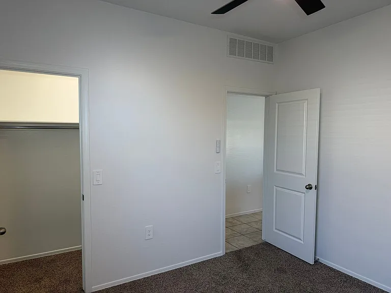 9427 E Alfalfa Dr — Photo 24