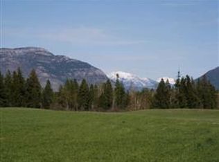 209 Halfmoon Rd, Columbia Falls, MT 59912