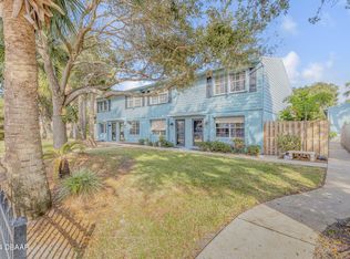 101 N Pine St APT 7, New Smyrna Beach, FL 32169