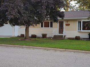 616 W Stevens St, Shawano, WI 54166